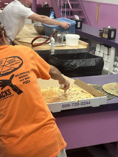 Mack's Pizza